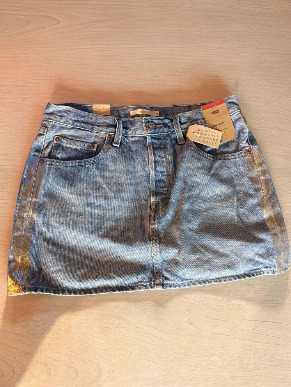 Levi's Icon Skirt Denim Mini Skirt with Silver Side Stripe Size 30